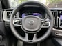 Volvo XC60 2.0 T6 Plug-in hybrid AWD Plus Dark DEALER ONDERHOUDEN | HARMAN/KADON | 360° GRADEN CAM. | STOEL/STUUR VERWARMING | APPLE CARPLAY./ANDROID AUTO | ELEKTRISCHE TREKHAAK