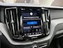 Volvo XC60 2.0 T6 Plug-in hybrid AWD Plus Dark DEALER ONDERHOUDEN | HARMAN/KADON | 360° GRADEN CAM. | STOEL/STUUR VERWARMING | APPLE CARPLAY./ANDROID AUTO | ELEKTRISCHE TREKHAAK