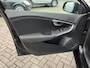 Volvo V40 2.0 T2  122 PK  Navi  Led koplampen  Bluetooth  Stoelverwarming