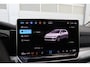 Volkswagen Golf 1.5 eHybrid 204pk Style | Panoramadak  | Stoelverwarming | Head-up Display | 360 Camera | Trekhaak Wegklapbaar
