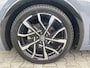 Toyota Prius 2.0 Plug-in Executive Panoramadak All seasonbanden