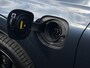 Volvo XC60 2.0 T6 AWD Plug-in hybrid Plus Black Edition / Stoelverwarming - Koeling / Stuurverwarming / Adaptive Cruise Control / 360' parkeersensoren / Harman Kardon / Memory seats / Leer / 350PK / Geïntegreerde zitverhogers / Trekhaak mogelijk /