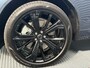 Volvo XC60 2.0 T6 AWD Plug-in hybrid Plus Black Edition / Stoelverwarming - Koeling / Stuurverwarming / Adaptive Cruise Control / 360' parkeersensoren / Harman Kardon / Memory seats / Leer / 350PK / Geïntegreerde zitverhogers / Trekhaak mogelijk /