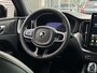 Volvo XC60 2.0 T6 AWD Plug-in hybrid Plus Black Edition / Stoelverwarming - Koeling / Stuurverwarming / Adaptive Cruise Control / 360' parkeersensoren / Harman Kardon / Memory seats / Leer / 350PK / Geïntegreerde zitverhogers / Trekhaak mogelijk /