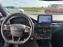 Ford Focus Wagon 1.5 EcoBoost 150 PK ST Line | Automaat | Parkeersensoren Voor + Achter | Parkeer Camera Achter | Verwarmde Voorstoelen | Navigatie | Climate Control | Trekhaak