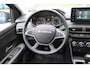 Dacia Sandero Stepway 1.0 TCe 100 PK ECO-G Extreme | Glazen schuifkanteldak | 4 seizoensbanden | Stoelverwarming voor | Pack assist | nog 2 jaar * fabrieksgarantie |