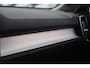 Volvo XC40 T4 Momentum | Stoelverwarming | Trekhaak | Parkeercamera | Keyless