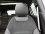 Mercedes-Benz GLA 250 e 140 Year Edition | Plus pakket | Nightpakket | Trekhaak | Panoramaschuifdak | 360° camera | 20” tien-dubbelspaaks AMG velgen | Warmtewerend, donkergetint glas |