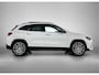 Mercedes-Benz GLA 250 e 140 Year Edition | Plus pakket | Nightpakket | Trekhaak | Panoramaschuifdak | 360° camera | 20” tien-dubbelspaaks AMG velgen | Warmtewerend, donkergetint glas |