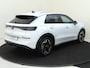 Volkswagen T-Roc 1.5 eTSI R-Line | Trekhaak | Achteruitrijcamera | Matrix LED verlichting | Keyless | Adaptieve cruise control | Dodehoekdetectie | Stoel- en stuurwielverwarming | Elektrische kofferklep |