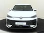 Volkswagen T-Roc 1.5 eTSI R-Line | Trekhaak | Achteruitrijcamera | Matrix LED verlichting | Keyless | Adaptieve cruise control | Dodehoekdetectie | Stoel- en stuurwielverwarming | Elektrische kofferklep |