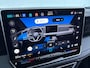 Volkswagen Tiguan 1.5 eHybrid R-Line Edition 272 pk Automaat (DSG) | Verlengde garantie | Navigatie | Panorama dak | Trekhaak (wegklapbaar) | Achteruitrijcamera (park assist) | Rondomzicht camera | Black-Style pakket | R-Line |