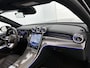 Mercedes-Benz GLC 300 e 4MATIC AMG Plug-In Hybride AMG Line | Night Pakket | Panorama Schuif-Kanteldak | Distronic | Parkeerpakket met 360°-camera. Inclusief 24 maanden Mercedes-Benz Certified garantie voor Europa.