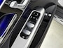 Mercedes-Benz GLC 300 e 4MATIC AMG Plug-In Hybride AMG Line | Night Pakket | Panorama Schuif-Kanteldak | Distronic | Parkeerpakket met 360°-camera. Inclusief 24 maanden Mercedes-Benz Certified garantie voor Europa.