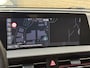 Kia EV6 Plus 77.4 kWh | SOH 99,7% | Trekhaak afneembaar | Leder | Memory | Adaptieve cruise | Full-LED | DAB | Navigatie | Apple CarPlay | 19 inch velgen | Dodehoekdetectie | Stoel&Stuurverwarming | Stoelkoeling | Camera | Sfeerverlichting | Volledig onderhouden | Fabrieksgarantie