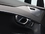 Volvo XC90 2.0 T8 Recharge AWD R-Design / Luchtvering / B&W audio / Trekhaak / Head up displ. / 22"