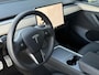 Tesla Model Y Performance AWD 75kWh | Trekhaak afneembaar | Panoramadak | 21 inch velgen | Carbon details | LED | DAB | Leder | Elektrische achterklep | Navigatie | 360 camera | Dodehoekdetectie | Warmtepomp
