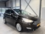 Ford C-Max EcoBoost 125 pk Titanium | Trekhaak | Camera | Voorruitverw. | Navi | Clima | Cruise | 4 seiz. banden