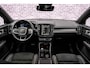 Volvo EC40 Twin Motor Ultra Black Edition Europa 82 kWh | 1800 KG Trekgewicht | 360 Camera | Stoel + Stuurverwarming | Harman Kardon Audio | Elektr. Stoelen | Memory | Keyless | Dodehoek Detectie | Elektr. Achterklep |