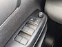Toyota Yaris Cross 1.5 Hybrid 115 Dynamic | Sensoren v/a | Navi | Stoelverwarming |
