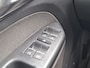 Volkswagen Touran 1.6 TDI Highline BlueMotion 7p. Pano.dak Trekhaak Export?