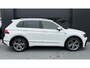 Volkswagen Tiguan 1.5 TSI ACT 3x R-Line Pano|Keyless|Camera|Sfeer