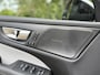Volvo V60 2.0 T8 Plug-in hybrid AWD Ultimate Dark | HUD | Pano | Harman & Kardon | 360 | BTW |