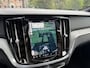 Volvo V60 2.0 T8 Plug-in hybrid AWD Ultimate Dark | HUD | Pano | Harman & Kardon | 360 | BTW |