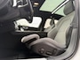 Volvo V60 2.0 T8 Plug-in hybrid AWD Ultimate Dark | HUD | Pano | Harman & Kardon | 360 | BTW |