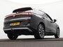 Volkswagen T-Roc 1.5 eTsi Life First Edition | Camera | Zwenkbare trekhaak | ACC | Stoelverwarming |