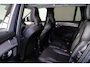 Volvo XC90 T8 Recharge AWD Ultra Dark - Luchtvering - Panorama/schuifdak - IntelliSafe Assist & Surround - 360º Camera - Bowers & Wilkins audio - Adaptieve LED koplampen - Verwarmde voorstoelen, stuur & achterbank - Parkeersensoren voor & achter - Elektr. bedienb. voorstoelen met geheugen - Geventileerde voorstoelen - Draadloze tel. lader - Extra getint glas - Inklapbare trekhaak - 22' LMV