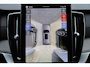 Volvo XC90 T8 Recharge AWD Ultra Dark - Luchtvering - Panorama/schuifdak - IntelliSafe Assist & Surround - 360º Camera - Bowers & Wilkins audio - Adaptieve LED koplampen - Verwarmde voorstoelen, stuur & achterbank - Parkeersensoren voor & achter - Elektr. bedienb. voorstoelen met geheugen - Geventileerde voorstoelen - Draadloze tel. lader - Extra getint glas - Inklapbare trekhaak - 22' LMV