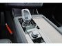 Volvo XC90 T8 Recharge AWD Ultra Dark - Luchtvering - Panorama/schuifdak - IntelliSafe Assist & Surround - 360º Camera - Bowers & Wilkins audio - Adaptieve LED koplampen - Verwarmde voorstoelen, stuur & achterbank - Parkeersensoren voor & achter - Elektr. bedienb. voorstoelen met geheugen - Geventileerde voorstoelen - Draadloze tel. lader - Extra getint glas - Inklapbare trekhaak - 22' LMV