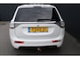 Mitsubishi Outlander 2.0 PHEV instyle - SCHUIFDAK - TREKHAAK - LEDER - NAVIGATIE - CAMERA - 2x PDC