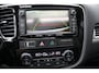 Mitsubishi Outlander 2.0 PHEV instyle - SCHUIFDAK - TREKHAAK - LEDER - NAVIGATIE - CAMERA - 2x PDC