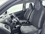 Peugeot 108 68pk Automaat Allure | Camera | CarPlay | Cruise Control | Climate Control | 15 Inch lichtmetalen Velgen