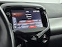 Peugeot 108 68pk Automaat Allure | Camera | CarPlay | Cruise Control | Climate Control | 15 Inch lichtmetalen Velgen