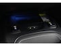 Toyota Corolla Touring Sports 2.0 Hybrid Business Plus | Trekhaak | Apple Carplay / Android Auto | Stoelverwarming | Adaptive Cruise | Keyless | Clima | Camera | 17 inch