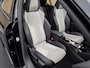 Peugeot e-2008 EV GT Pack 50 kWh | Panoramadak/Alcantara/18" LMV/Stoelverwarming