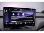 Skoda Enyaq iV 60 Sportline 180pk Automaat Trekhaak, Adaptive cruise control, Navigatie, Achteruitrijcamera, Stoelverwarming, LED matrix koplampen, Parkeersensoren, Stuurwiel verwarmd