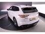 Skoda Enyaq iV 60 Sportline 180pk Automaat Trekhaak, Adaptive cruise control, Navigatie, Achteruitrijcamera, Stoelverwarming, LED matrix koplampen, Parkeersensoren, Stuurwiel verwarmd