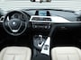 BMW 3-Serie 318i Essential Automaat *Dealeronderh.*Leder*Navigatie*