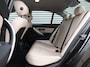 BMW 3-Serie 318i Essential Automaat *Dealeronderh.*Leder*Navigatie*