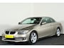 BMW 3-Serie Cabrio 320i Cruise / Xenon / Leder / Memory / PDC
