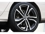 Volvo V90 T8 PLUG-IN HYBRID AWD ULTRA EXECUTIVE EDITION -PANO.DAK|BOWERS&WILKINS|LUCHTVERING|HEAD-UP DISP.|360°CAM|20"|GEVENT.LEDER+MASSAGE|TREKHAAK|20"ALL.SEASON|SoH:100%