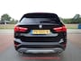 BMW X1 xDrive20i PANODAK / HEAD-UP / SPORTLEER / BLUETOOTH