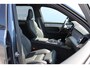 Volvo XC90 T8 406pk Automaat AWD Ultra Black Edition / Stoelmassage - en ventilatie / Luchtvering / Trekhaak / Panoramadak / Google services / Elektrisch bedienbare voorstoelen met geheugen / Stoelverwarming voor en achter