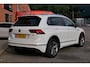 Volkswagen Tiguan 1.5 TSI Highline. r-line. stoelverwarming. standkachel. clima