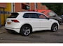 Volkswagen Tiguan 1.5 TSI Highline. r-line. stoelverwarming. standkachel. clima