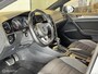 Volkswagen Golf 1.5 eTSI Highline Business R-Line | ACC | Keyless | CarPlay | 17” Sebring